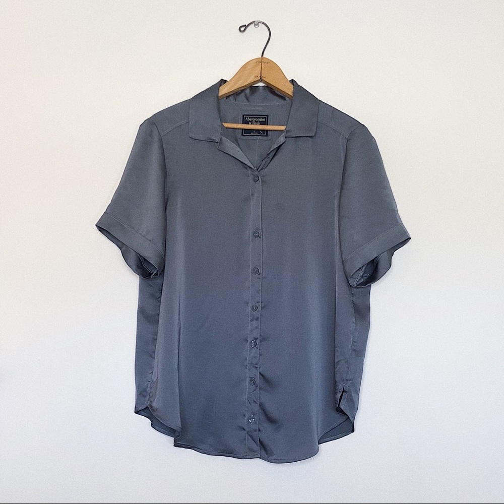 ABERCROMBIE & FITCH | Satin Button Down Shirt